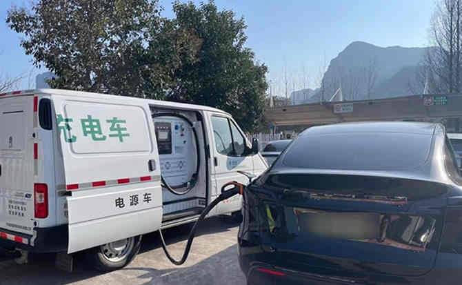 贺州汽车搭电